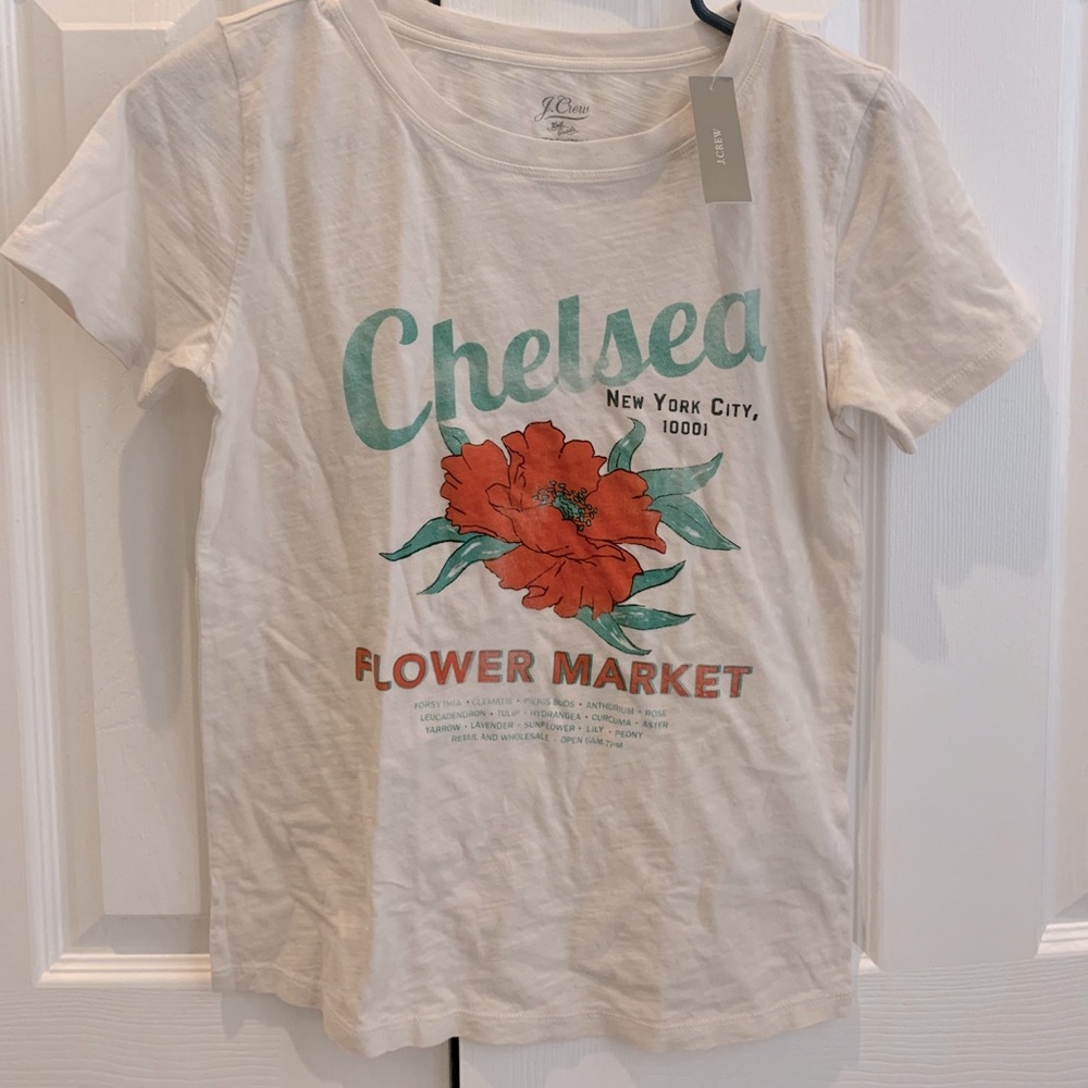 * NEW WITH TAGS* J Crew tee Chelsea Flower Market